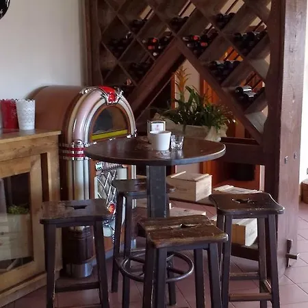 Bar Garni Al Sert Verceia